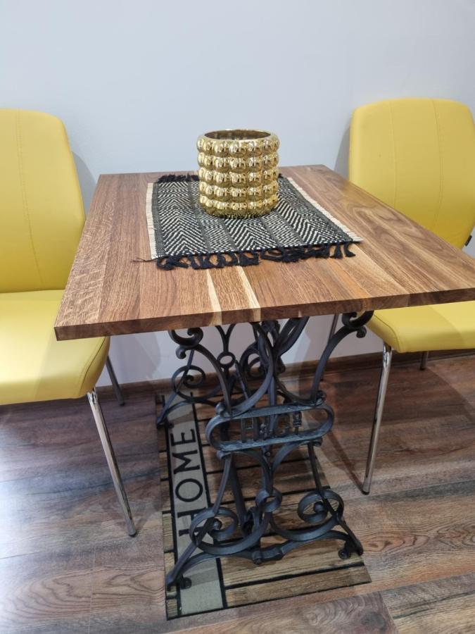 Retro Chic Studio PUY מראה חיצוני תמונה