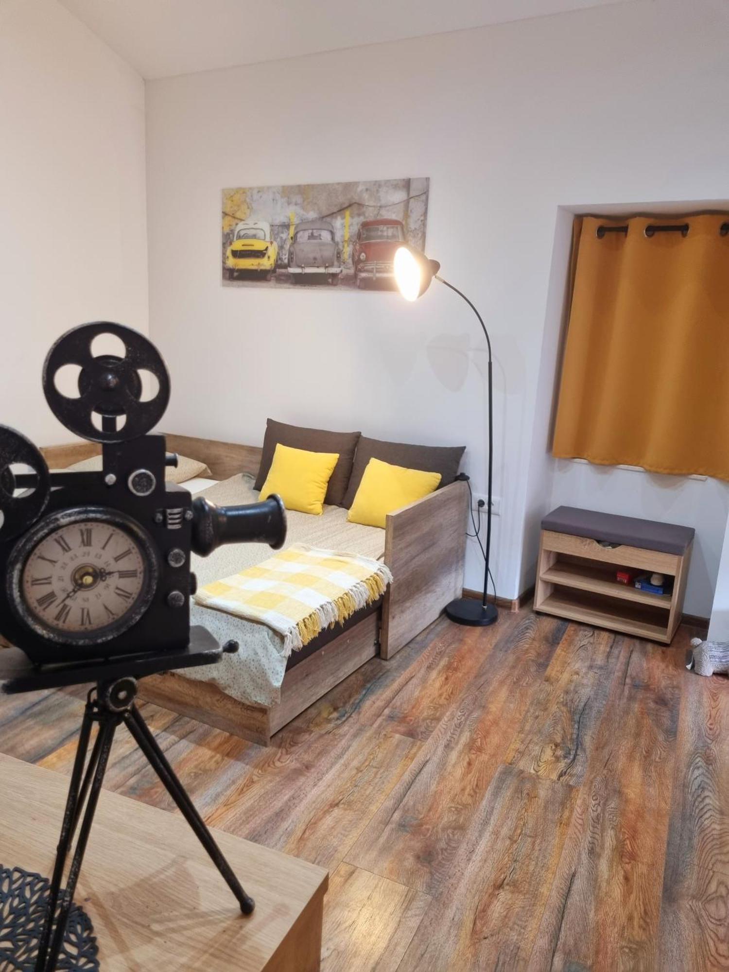 Retro Chic Studio PUY מראה חיצוני תמונה